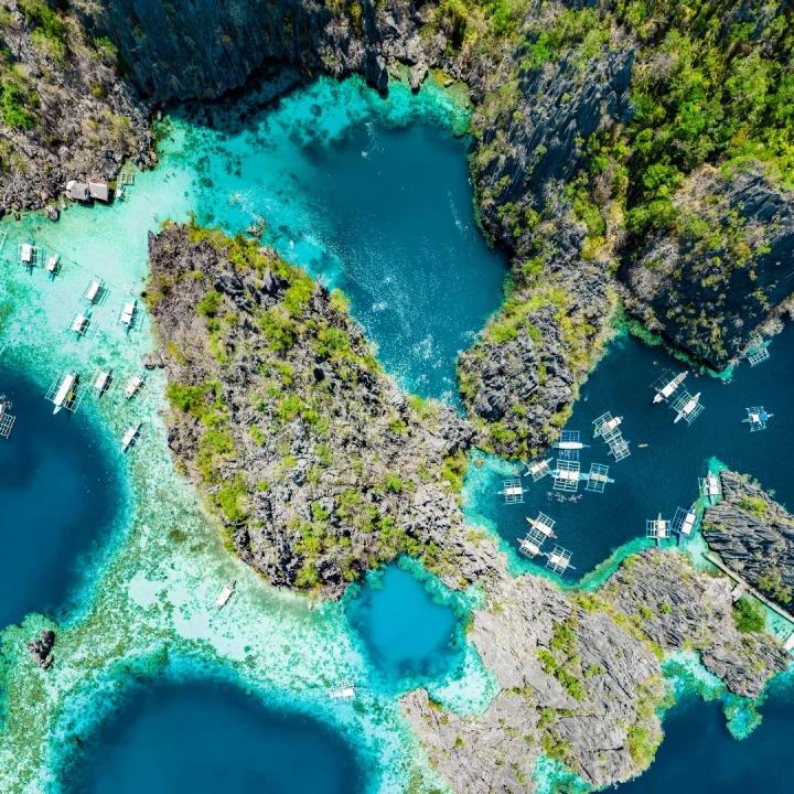 Revelion FILIPINE, Palawan & Boracay